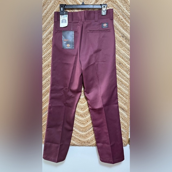 Dickies Men's Regular Fit Skateboarding Red/Purple Straight Pants,Size 30 x 32 - Picture 4 of 12